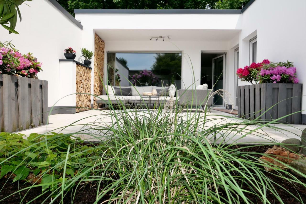 Leverkusen Schlebusch Ferienhaus Luaran gambar